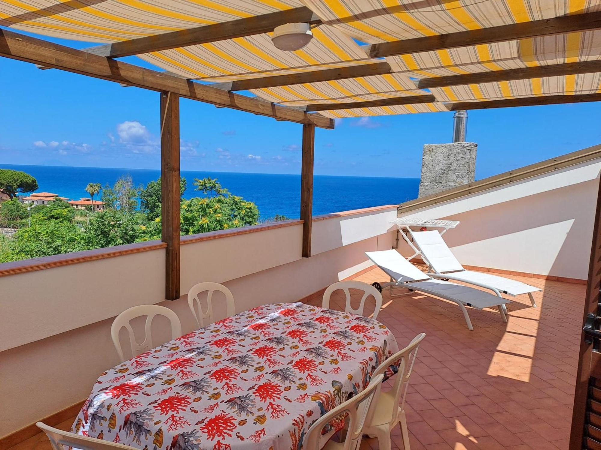 Terrazza Michelino Apartment Parghelia Exterior photo