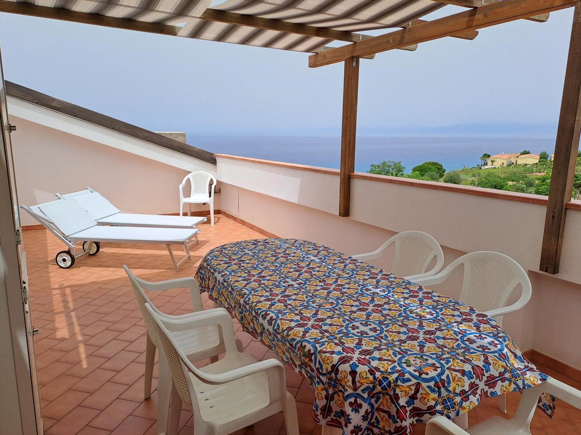 Terrazza Michelino Apartment Parghelia Exterior photo